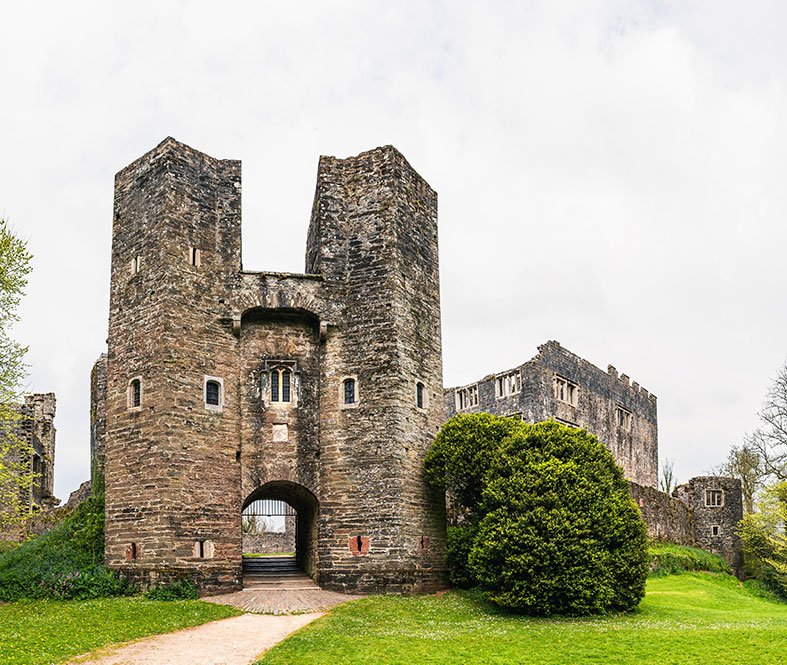 Top Haunted Places - Berry Pomeroy Castle, Devon